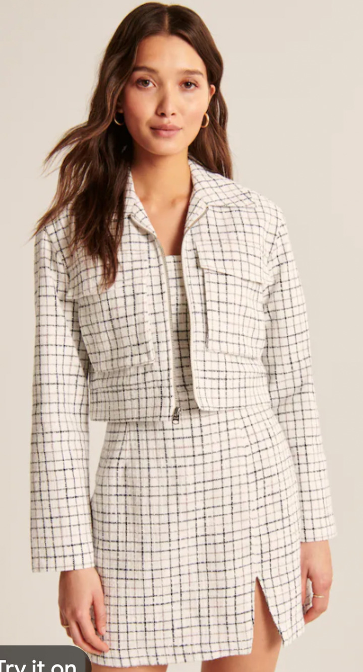 Abercrombie & Fitch Cropped Boxy Jacket